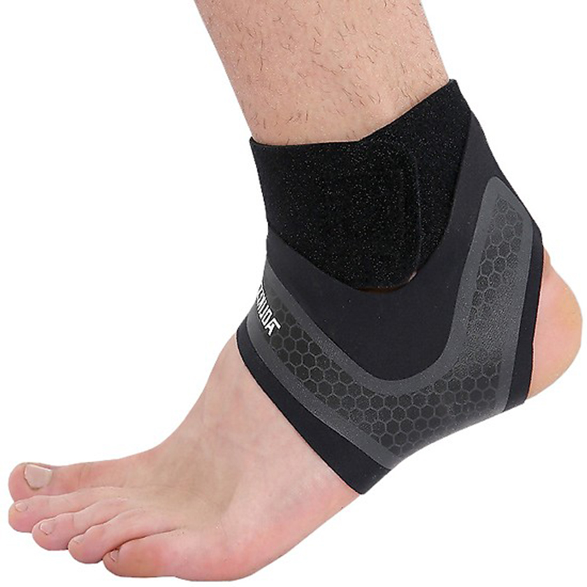 Sử dụng băng quấn cổ chân là rất quan trọng khi tham gia thể thao giúp bảo vệ bộ phận này tốt nhất